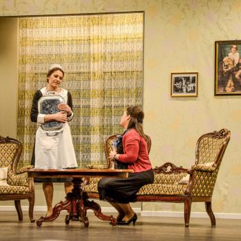 "Hier sind Sie richtig" - Theater in Latsch; Fotos: Michael Andres