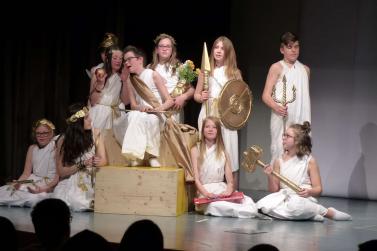 Abschlussfeier der 6. Vinschger Sprachwerkstatt „SpLeSch!“ am 2. März in Laas; Fotos: Sepp