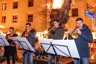 Licht, Düfte und Klänge beim Glurnser Advent 2019; Fotos: Sepp