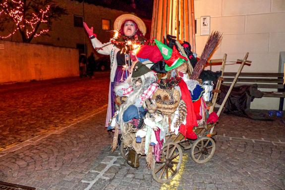 Licht, Düfte und Klänge beim Glurnser Advent 2019; Fotos: Sepp